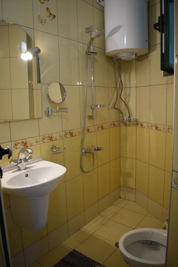 Guest Rooms Waterfall Смолян Экстерьер фото